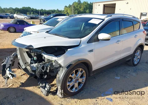 2016 Ford Escape Titanium из США, поврежденный, VIN 1FMCU0J95GUC50248